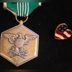 Patriotic US Army medal and single American flag heart from Avon